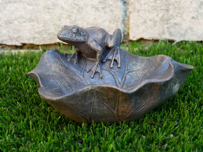 Frog On Leaf Bird Bath/Feeder Made of Resin